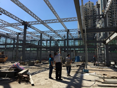 海口宜欣广场影院钢结构施工现场